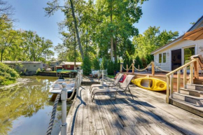Waterfront Chautauqua Lake Retreat Dock, Kayaks!